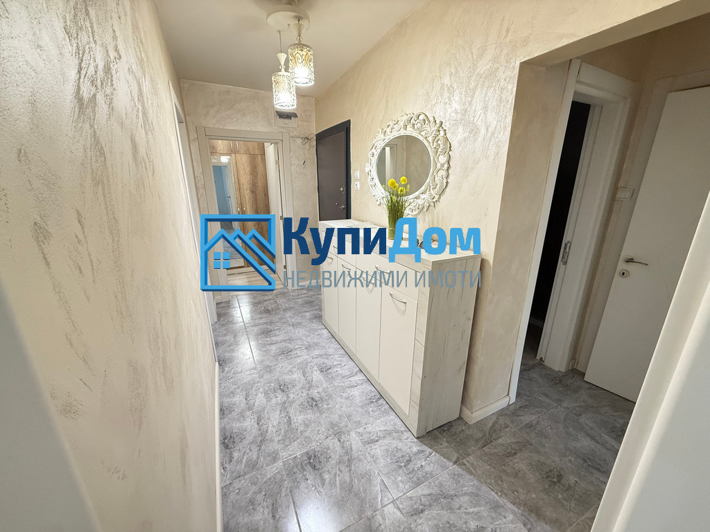 Продава 4-СТАЕН, гр. Варна, Център