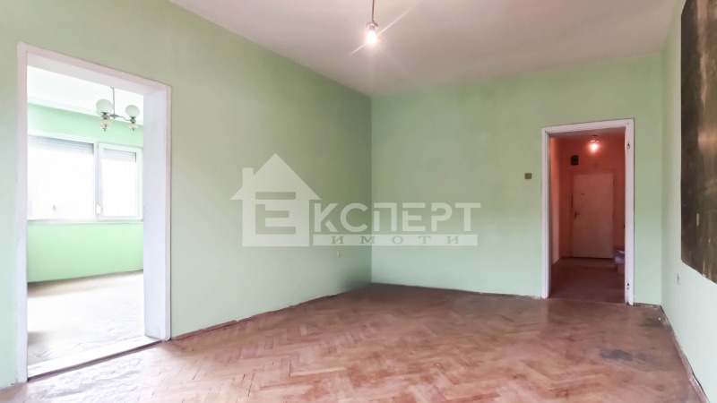 Продава 3-СТАЕН, гр. Пловдив, Кючук Париж, снимка 5 - Aпартаменти - 48139056