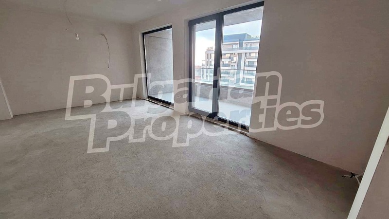 À venda  3 quartos Varna , k.k. Sv.Sv. Konstantin i Elena , 135 m² | 70250917 - imagem [2]