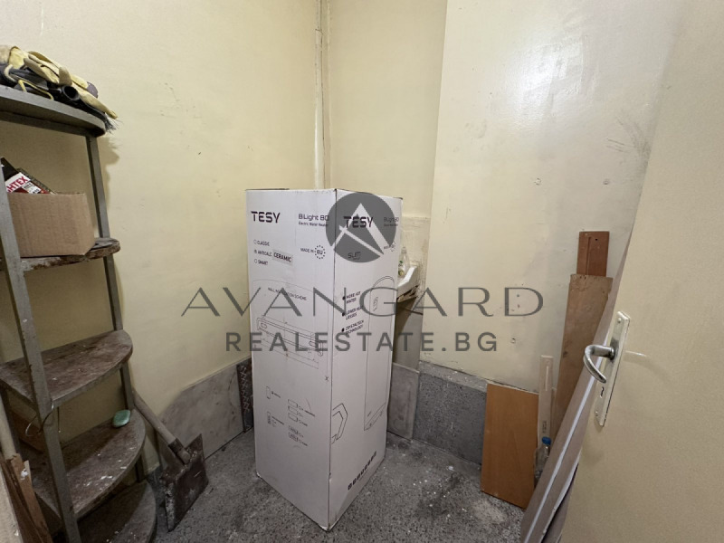 Продается  3 спальни Пловдив , Изгрев , 88 кв.м | 85758919 - изображение [14]