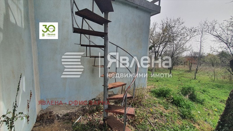 Продава КЪЩА, гр. Варна, м-т Перчемлията, снимка 3 - Къщи - 49277580