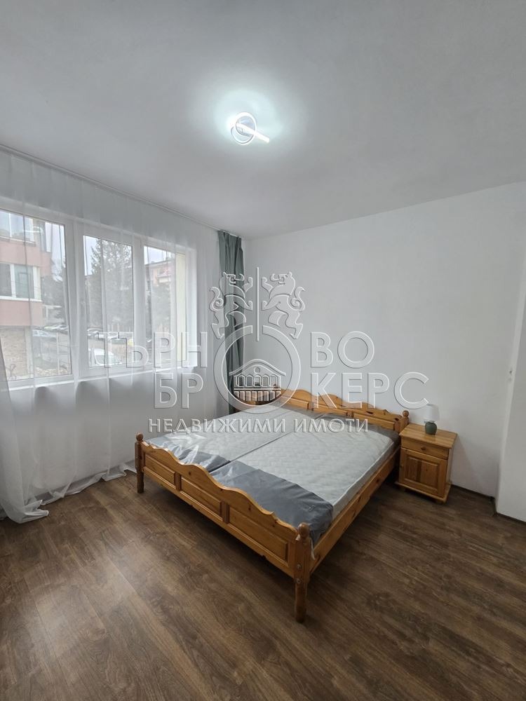 Продава КЪЩА, гр. Велико Търново, Център, снимка 3 - Къщи - 54607013