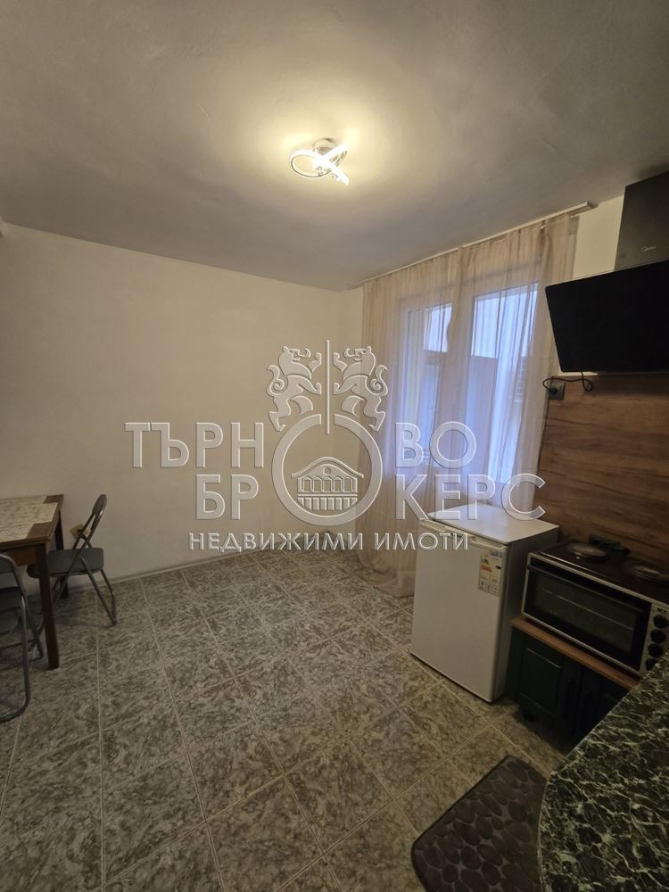 Продава КЪЩА, гр. Велико Търново, Център, снимка 11 - Къщи - 54607013
