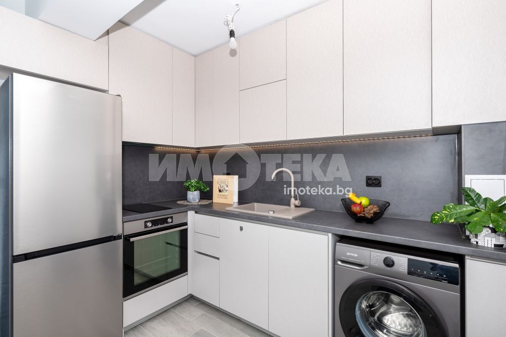 Продава 1-СТАЕН, гр. Пловдив, Остромила, снимка 3 - Апартаменти - 54994612