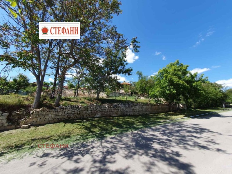 Продава ПАРЦЕЛ в област Русе, с. Красен - 540 кв.м / 21 000 € » 41 072.43 лв., СТЕФАНИ