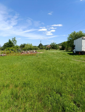 Продава Парцел, с. Мерданя