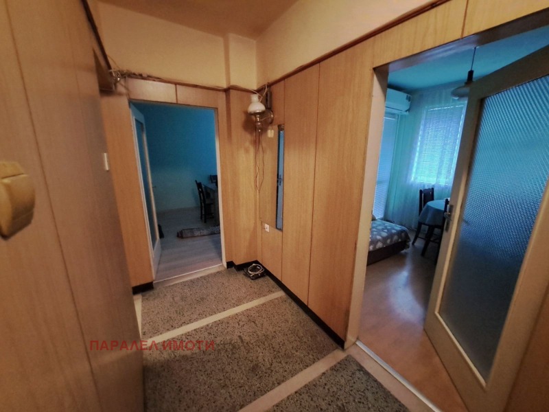 De vânzare  3 dormitoare Plovdiv , Mladejci Hâlm , 96 mp | 37101914 - imagine [3]