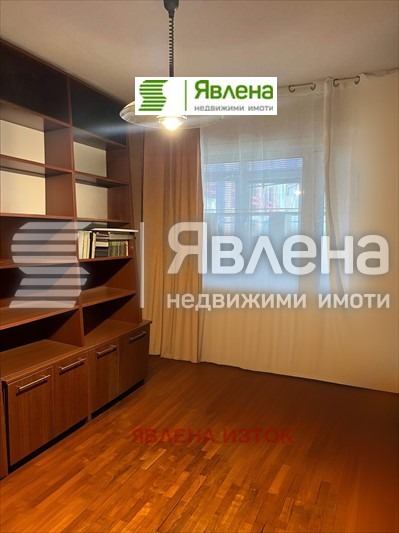 Продава  4-стаен град София , Лозенец , 168 кв.м | 36687743 - изображение [12]