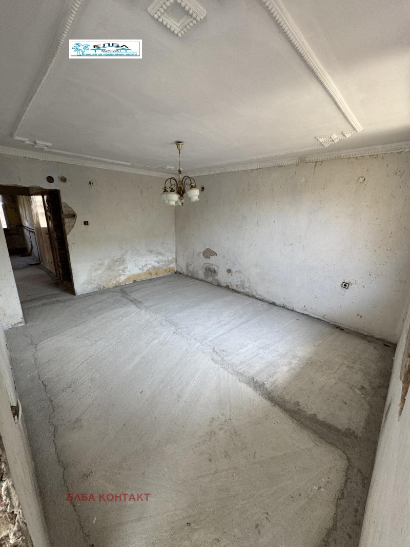 На продаж  3 кімнатна область Бургас , Приморско , 100 кв.м | 97742349 - зображення [2]