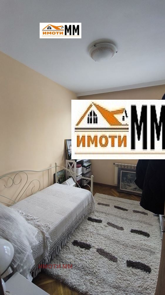 Продава МНОГОСТАЕН, гр. Пловдив, Прослав, снимка 14 - Апартаменти - 52724015
