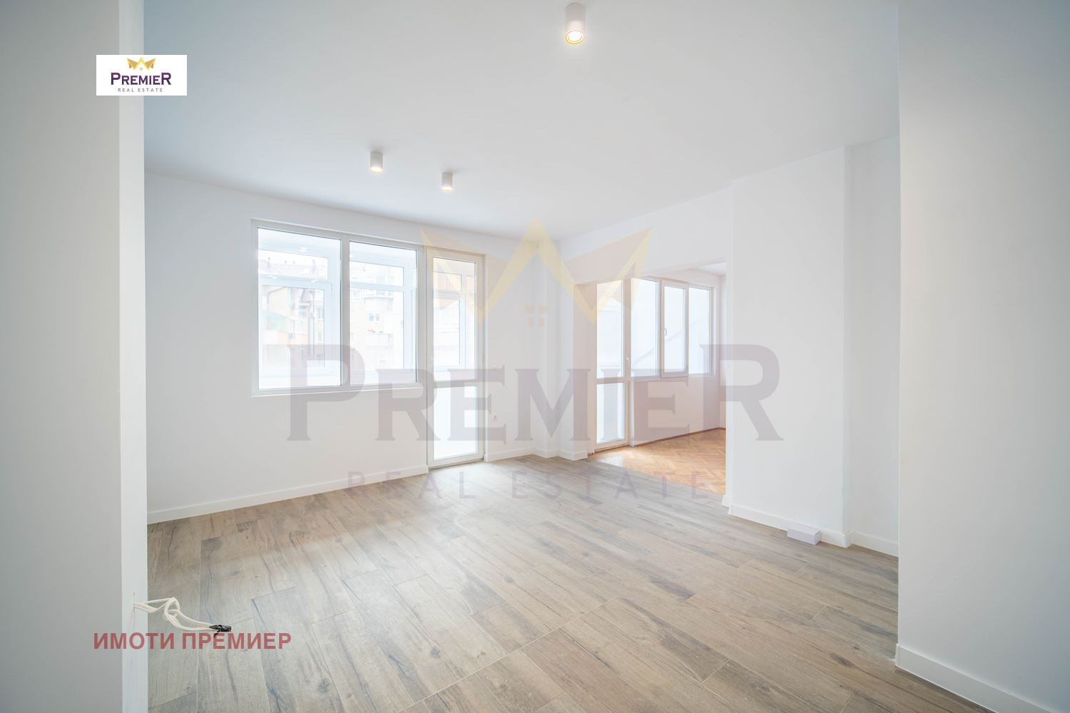 Продава 4-СТАЕН, гр. Варна, Лятно кино Тракия, снимка 4 - Апартаменти - 55036363