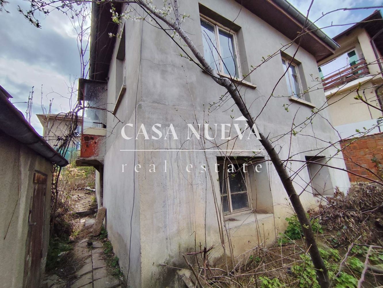 Продава КЪЩА, гр. Перник, Център, снимка 2 - Къщи - 53719450