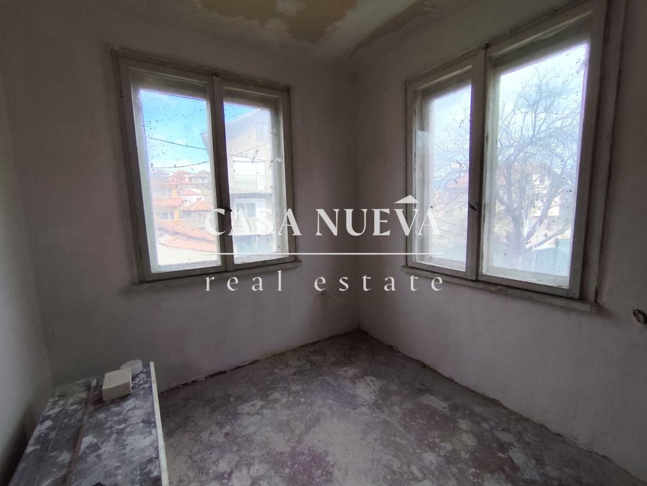 Продава КЪЩА, гр. Перник, Център, снимка 8 - Къщи - 53719450