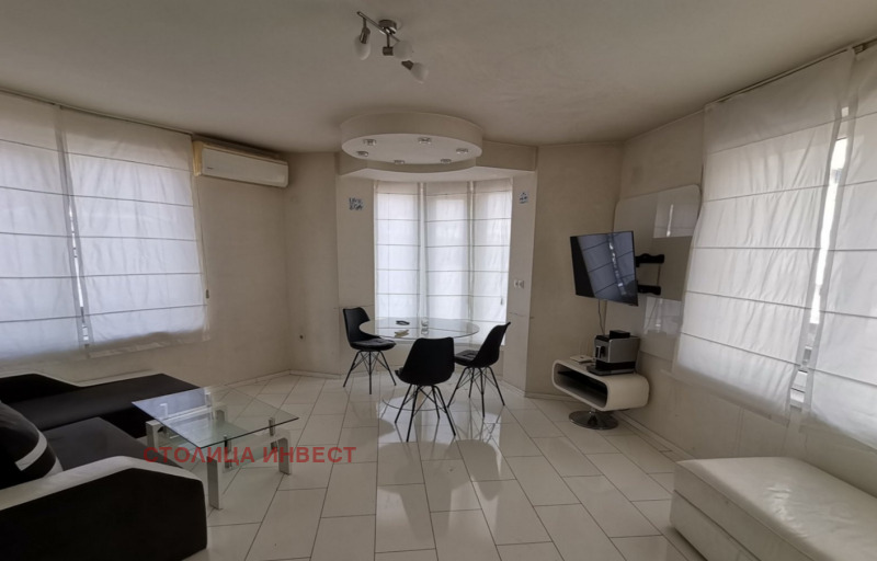 Продава 2-СТАЕН, гр. Русе, Център, снимка 8 - Апартаменти - 53369129