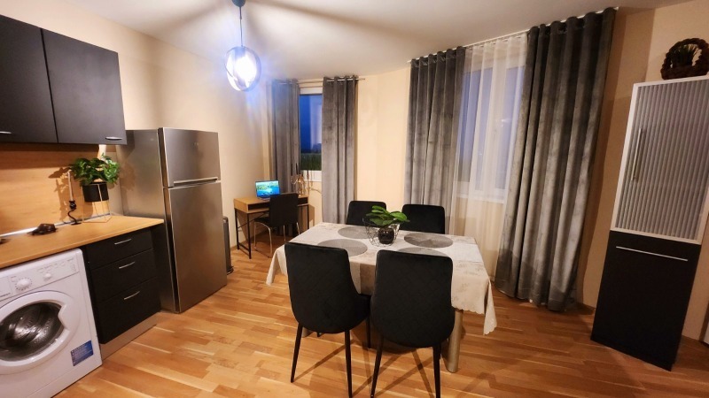 Продава 3-СТАЕН, град Стара Загора, Център • 261360 € / 511175.73 лв. • 43908576 1