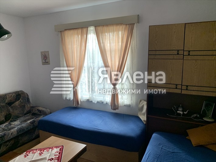 Продава КЪЩА, с. Равнище, област София област, снимка 7 - Къщи - 55956779