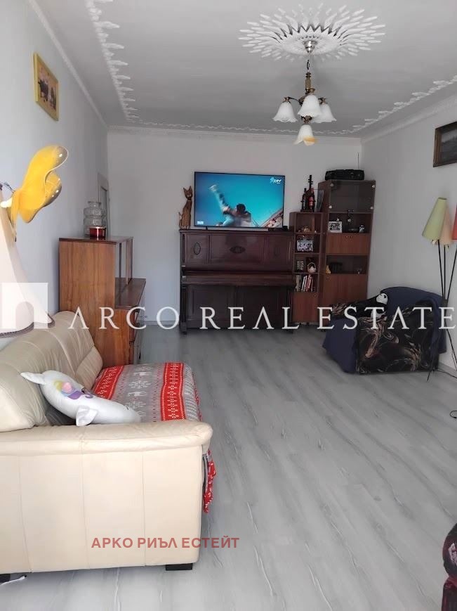 Продава  2-стаен град София , Орландовци , 65 кв.м | 24672772