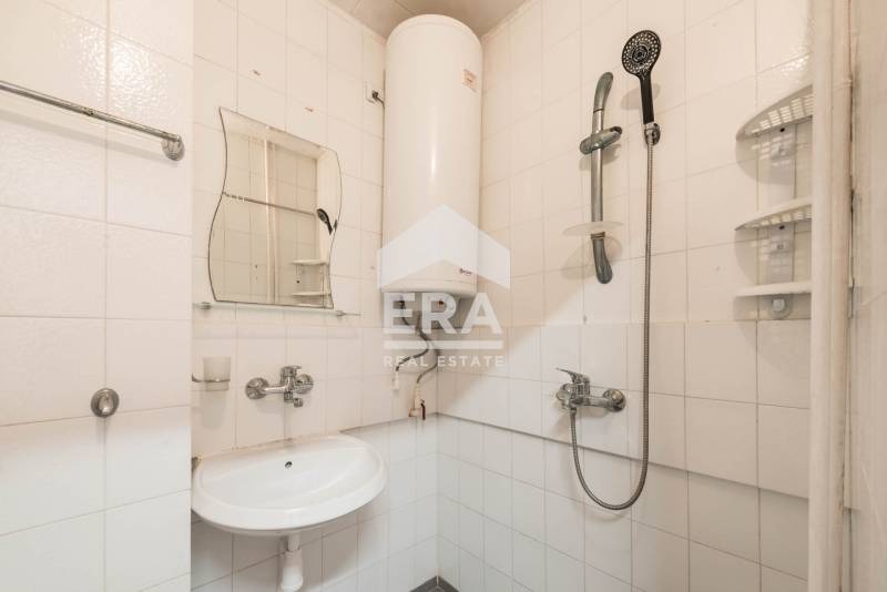 Продава 2-СТАЕН, гр. Варна, Левски 2, снимка 15 - Апартаменти - 54407166