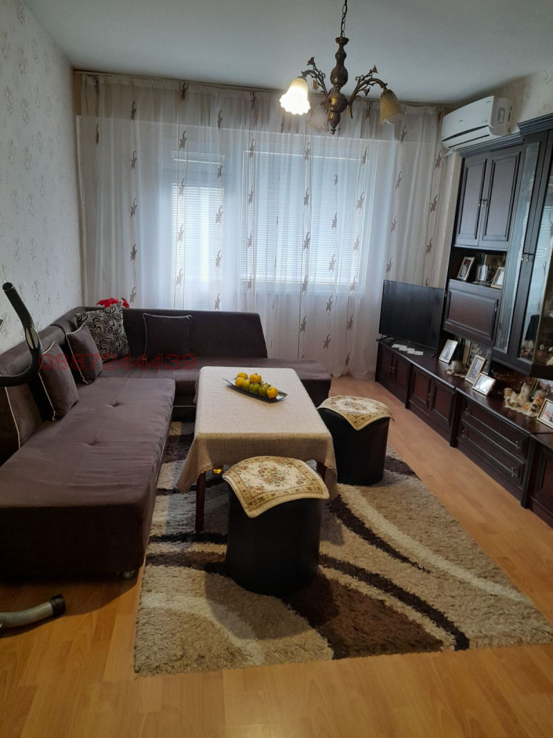 Продава 3-СТАЕН, гр. Свищов, област Велико Търново