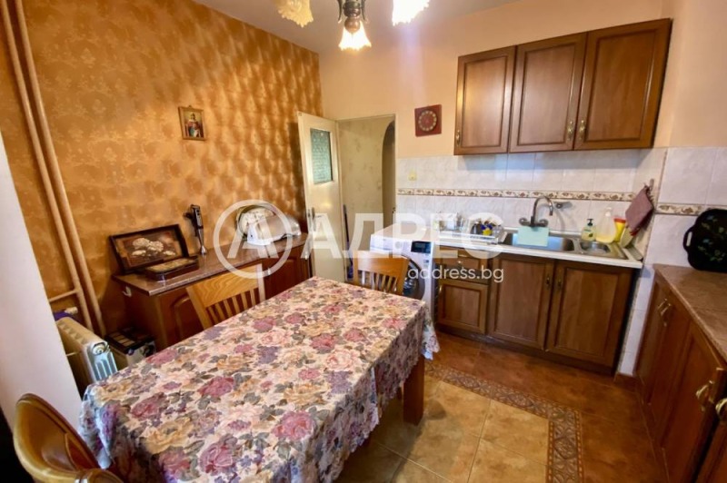 Til salgs  2 soverom Sofia , Mladost 1 , 88 kvm | 34616881 - bilde [2]