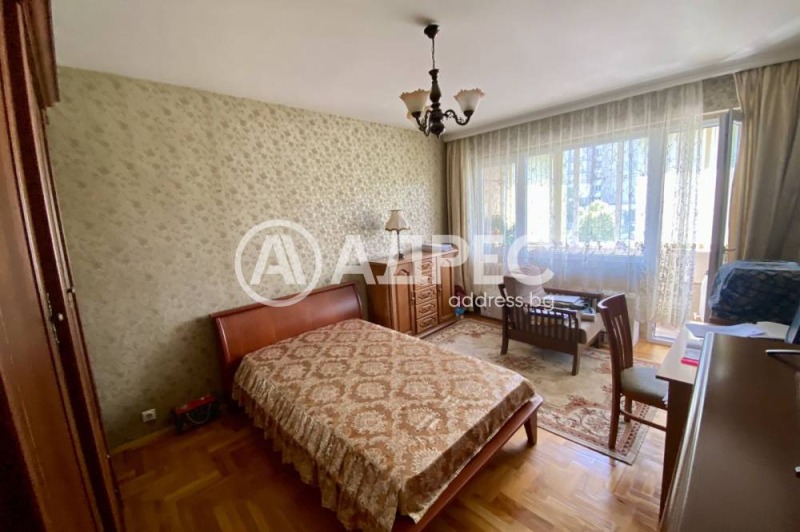 Til salgs  2 soverom Sofia , Mladost 1 , 88 kvm | 34616881 - bilde [4]