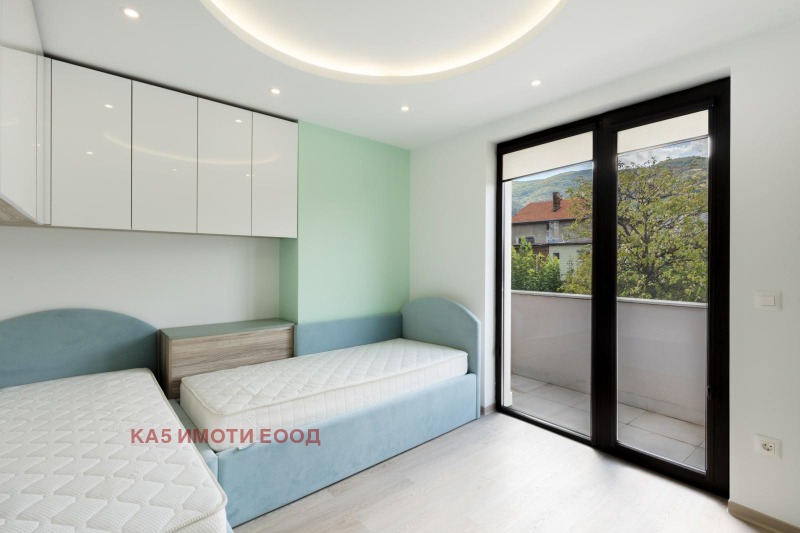 Till salu  Hus Sofia , Dragalevci , 330 kvm | 42298802 - bild [7]