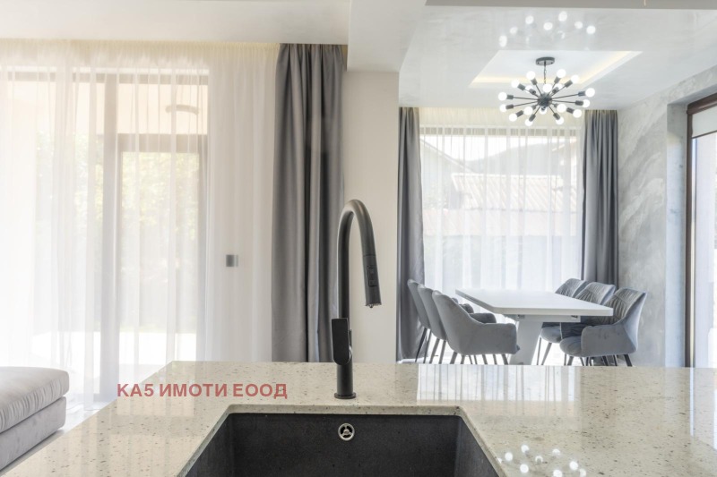 Till salu  Hus Sofia , Dragalevci , 330 kvm | 42298802 - bild [3]