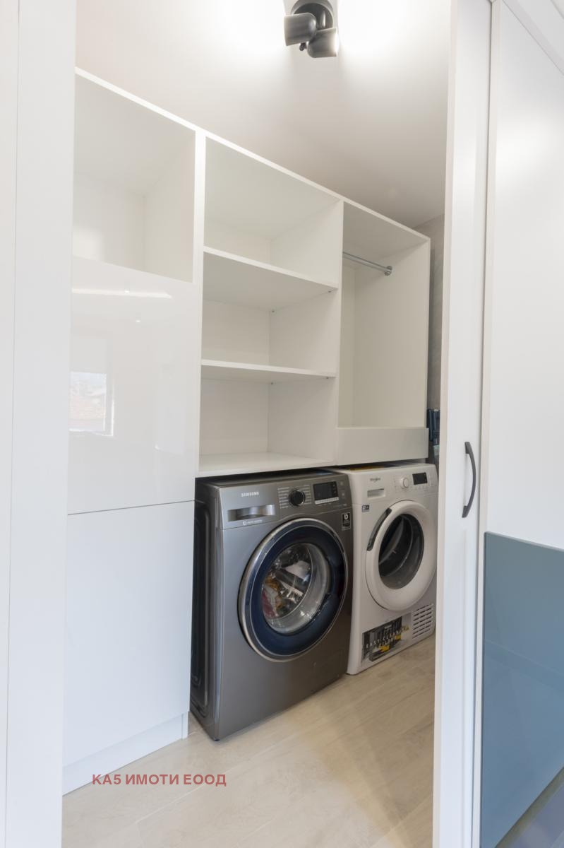 Till salu  Hus Sofia , Dragalevci , 330 kvm | 42298802 - bild [10]