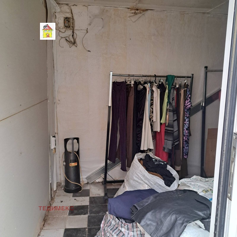 En venta  Comercio Sofia , Lyulin - tsentar , 9 metros cuadrados | 51983494 - imagen [4]