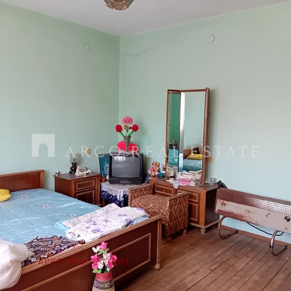 Продава КЪЩА, с. Опицвет, област София област, снимка 4 - Къщи - 54970547