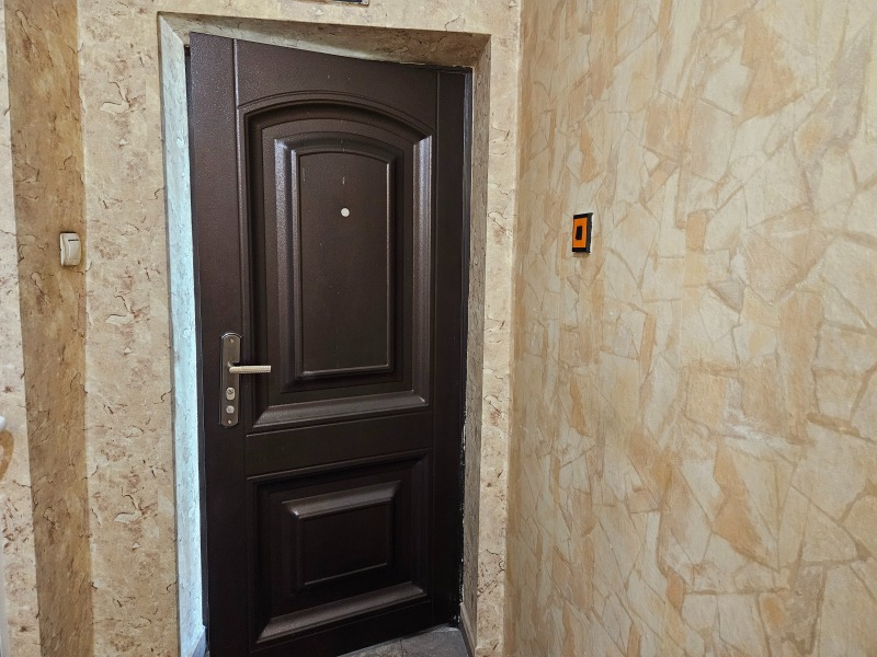 Продава 4-СТАЕН в област Велико Търново, гр. Горна Оряховица - 115 кв.м / 126 000 € » 246 434.58 лв., ГЕОРГИЕВ-2000