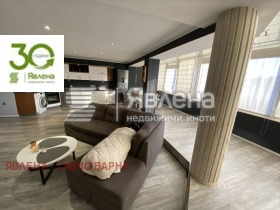 2 camere da letto Konfuto, Varna