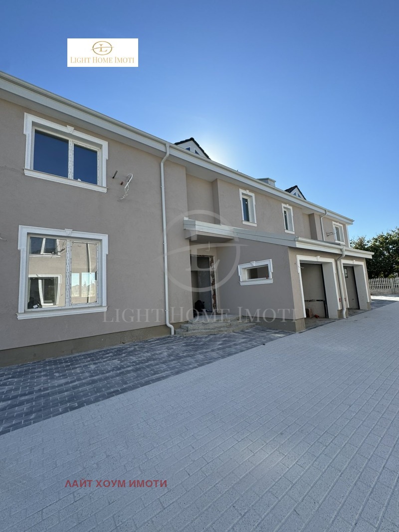 Na sprzedaż  Dom Plowdiw , Komatewo , 222 mkw | 65503659 - obraz [16]