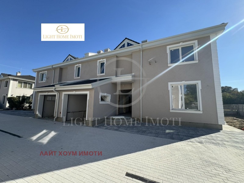 Продава КЪЩА, град Пловдив, Коматево • 329999 € • 80600574 — Holmes.bg