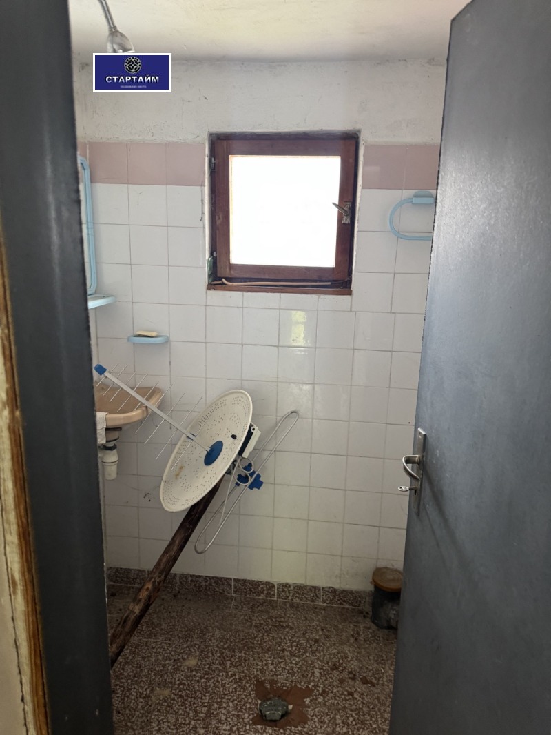 Продава КЪЩА, с. Ярлово, област София област, снимка 8 - Къщи - 52470413