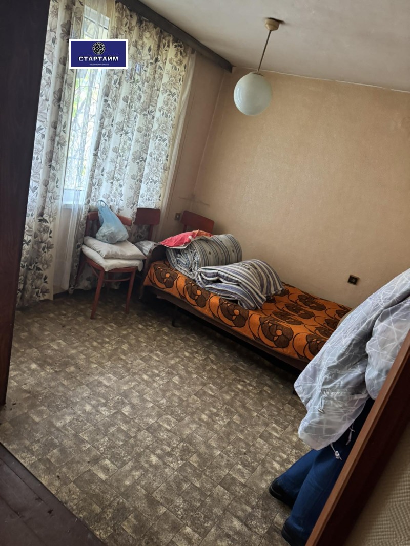 Продава КЪЩА, с. Ярлово, област София област, снимка 11 - Къщи - 52470413