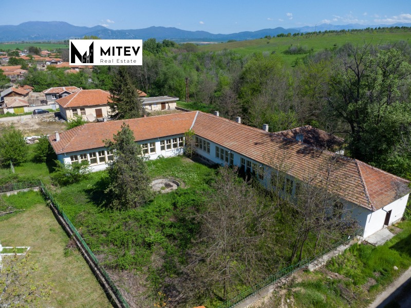 À vendre  Bâtiment industriel région Plovdiv , Novo Jelezare , 2840 m² | 93054681