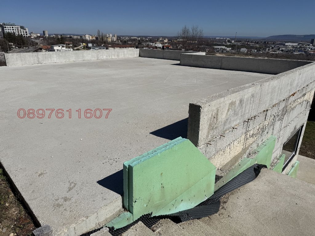Продава КЪЩА, гр. Шумен, м-т Сакарка, снимка 16 - Къщи - 56072691