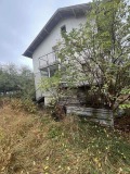 Продава КЪЩА, област София, с. Ярлово • 140000 € / 273816.20 лв. • 84715533 3