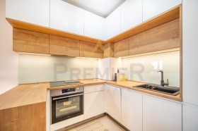 ����� ������� 3-�����,���� �����, �-� �����������>