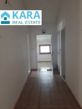 3+ chambres Tsentar, Kardjali