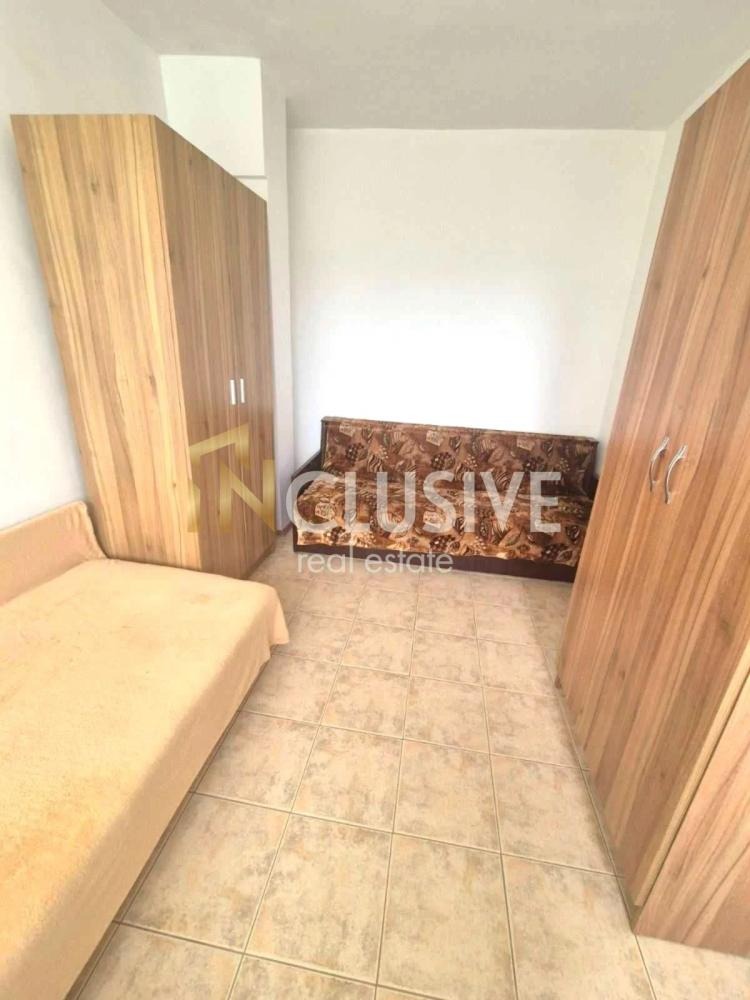 Продава 3-СТАЕН, гр. Варна, Окръжна болница-Генерали, снимка 3 - Апартаменти - 55629605