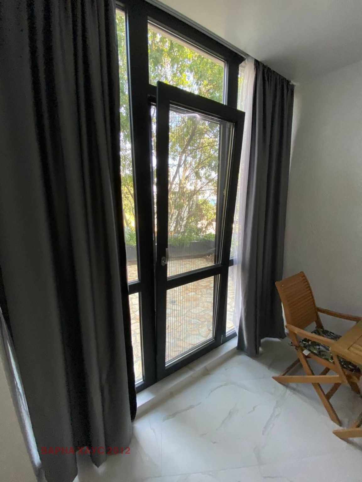 Продава 1-СТАЕН, гр. Варна, к.к. Чайка, снимка 7 - Апартаменти - 55735794