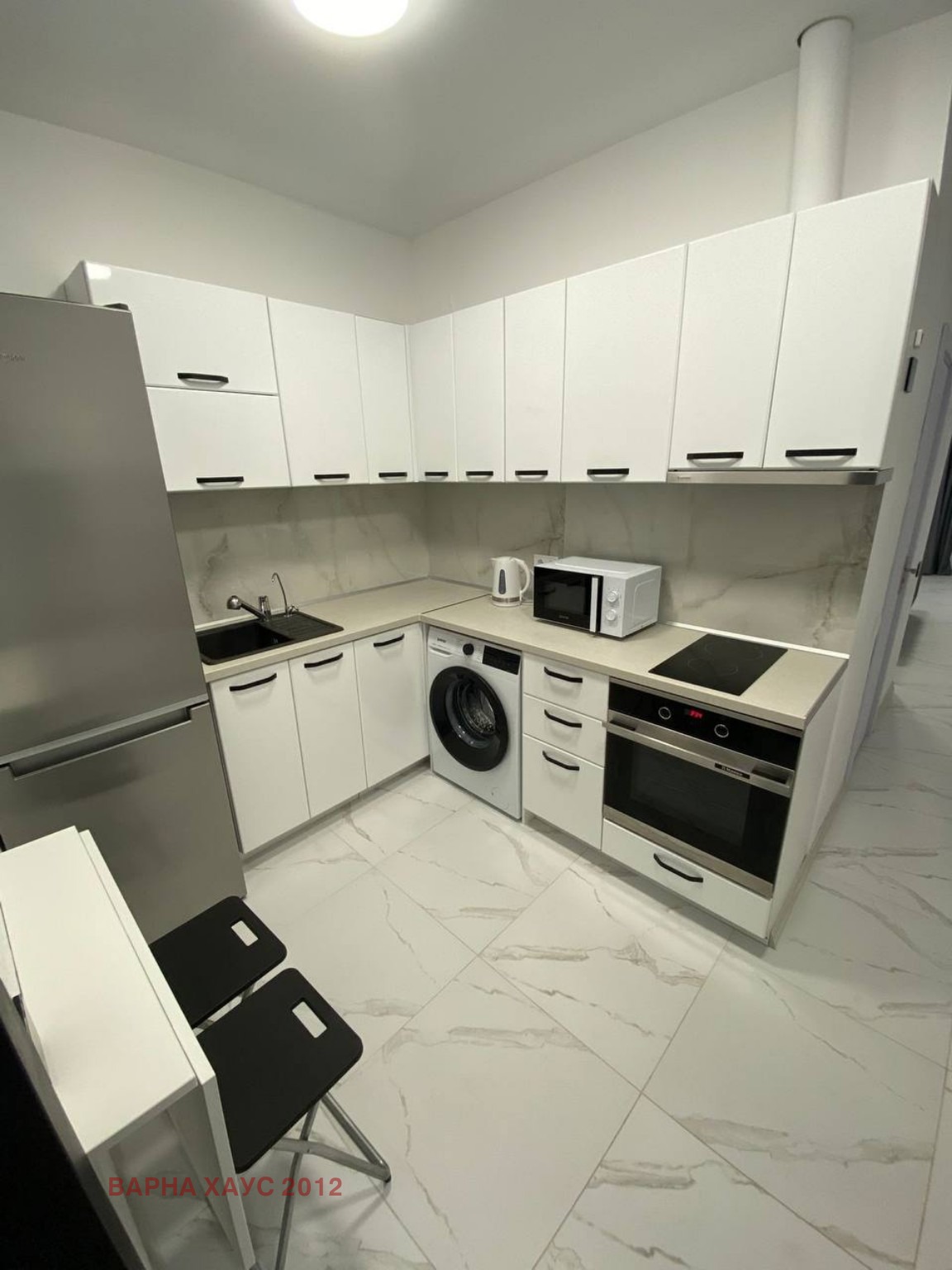 Продава 1-СТАЕН, гр. Варна, к.к. Чайка, снимка 4 - Апартаменти - 55735794
