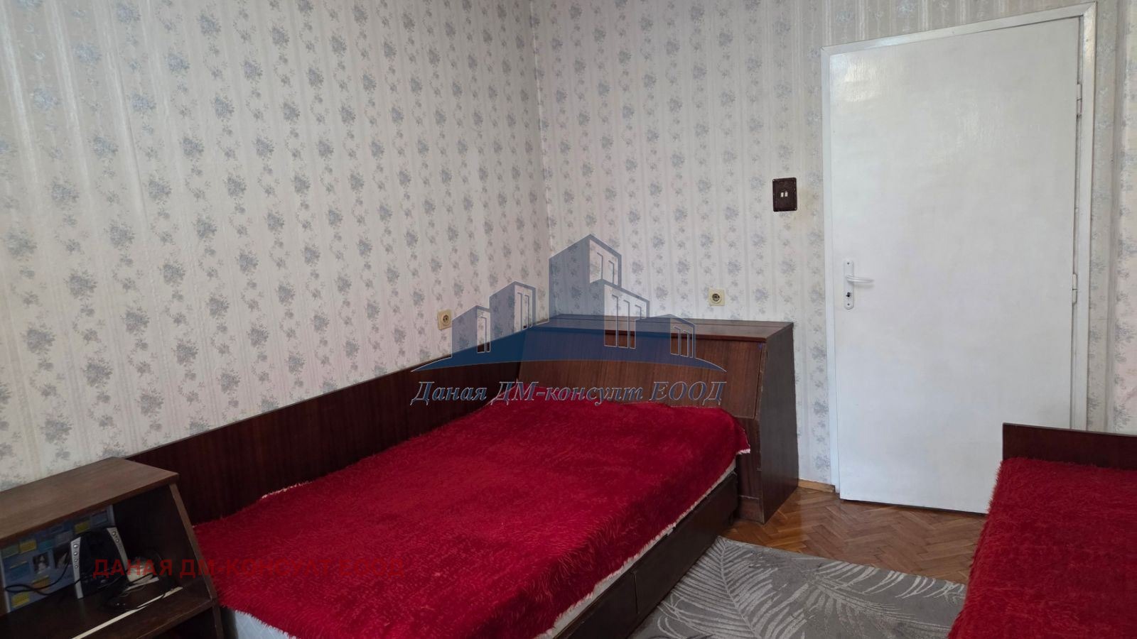 Продава 4-СТАЕН, гр. Шумен, Математическа гимназия, снимка 4 - Апартаменти - 54935624