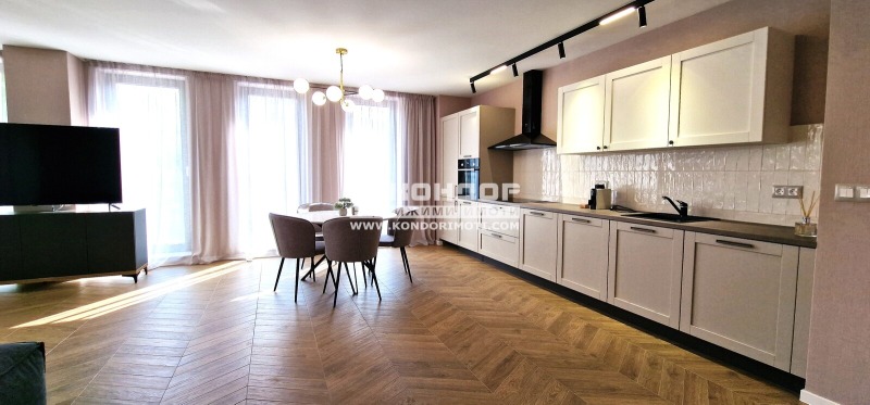 Na sprzedaż  2 sypialnie Plowdiw , Karszijaka , 128 mkw | 97954404 - obraz [4]