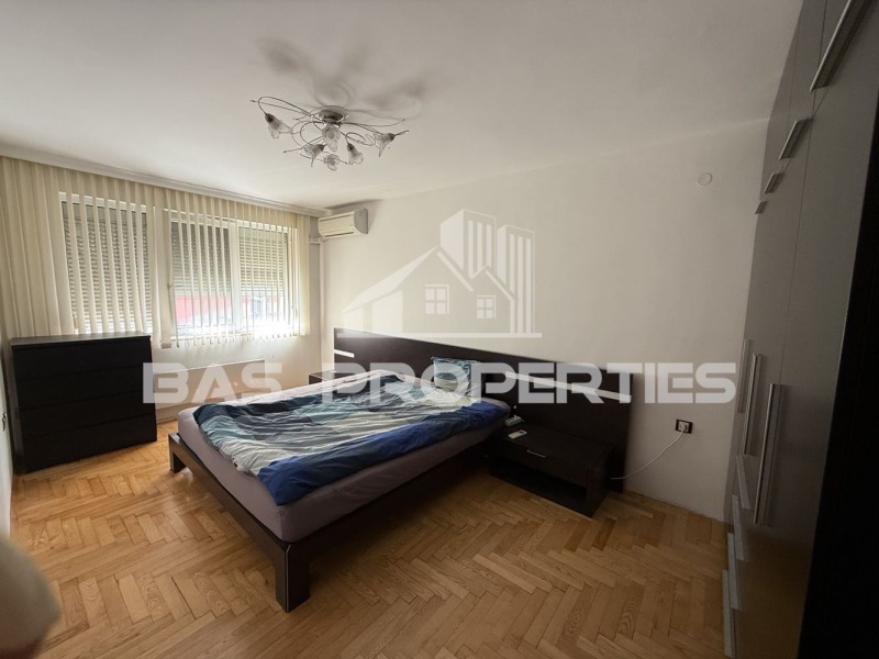 Na prodej  3+ ložnice Sofia , Belite brezi , 180 m2 | 63800753 - obraz [7]