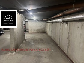2 Schlafzimmer Oborishte, Sofia 3