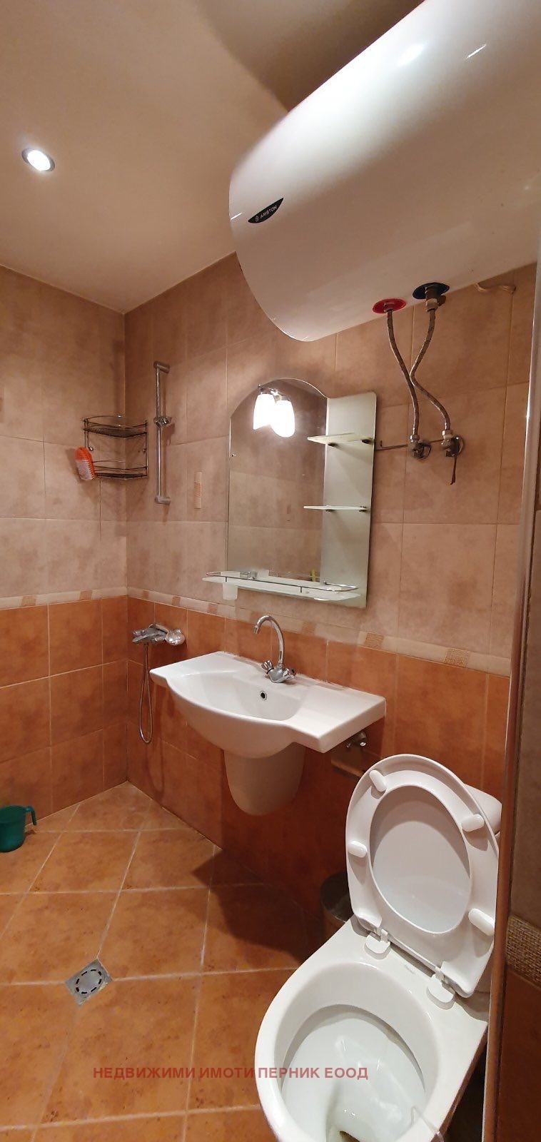 Продава 3-СТАЕН, гр. Перник, Изток, снимка 8 - Апартаменти - 52547838