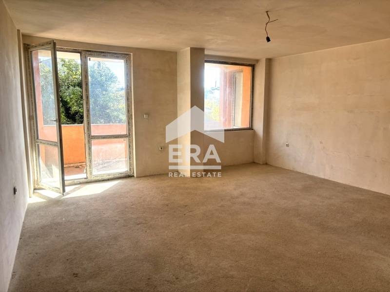 Продава  4-стаен, град Варна, Операта •  172 000 EUR • ID 44003969 — holmes.bg - [1] 